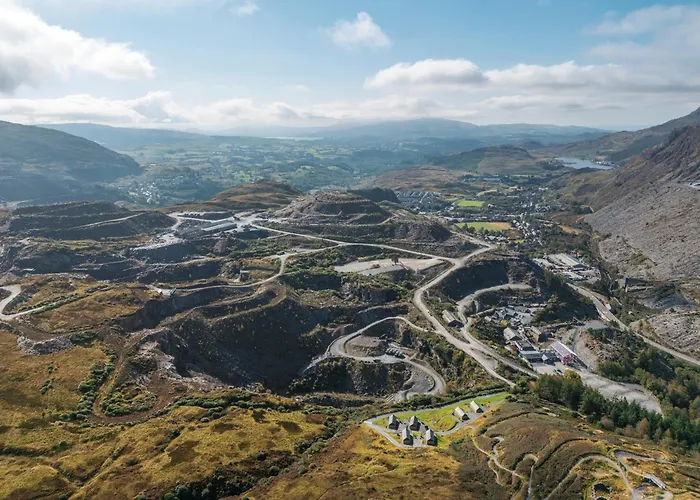 Plas Weunydd